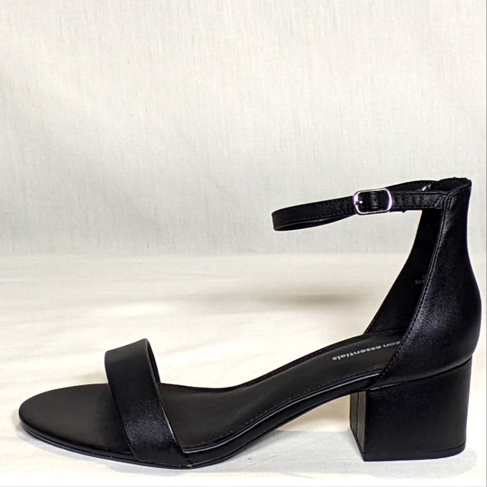 NEW Amazon Essentials Womens Nola Heeled Sandal Sz 9 black